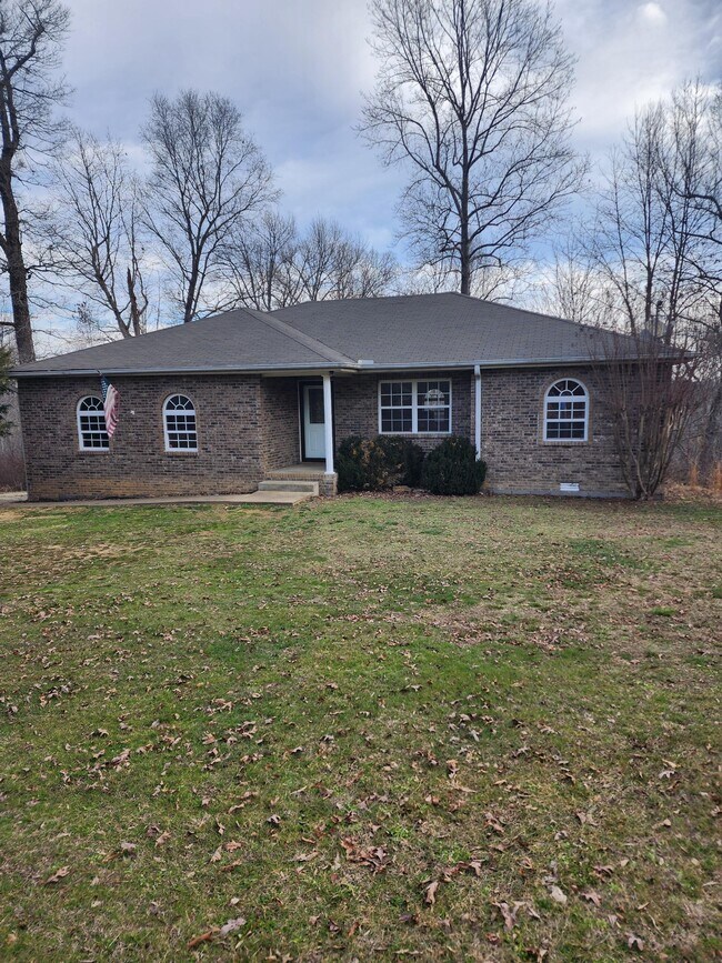 Building Photo - 7403 Primm Springs Rd