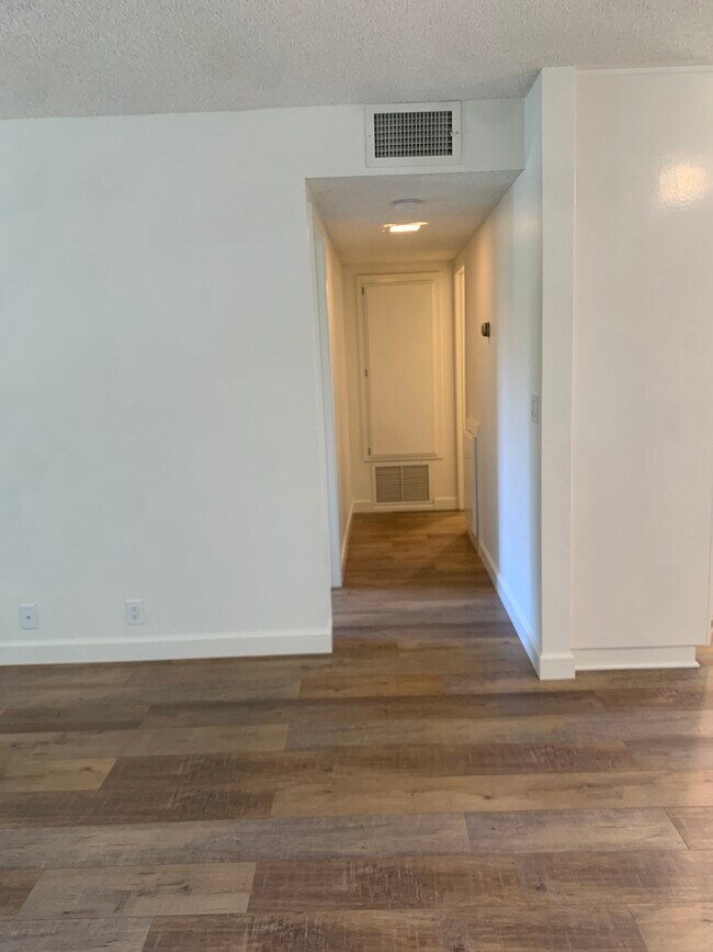 Hallway - 27526 Violin Canyon Rd