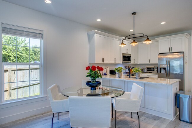 Foto del edificio - Destin- Bright & Modern 3-Bedroom Home wit...