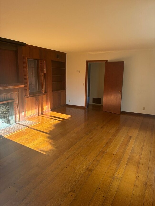 Foto del edificio - 1150 Stockbridge Ave