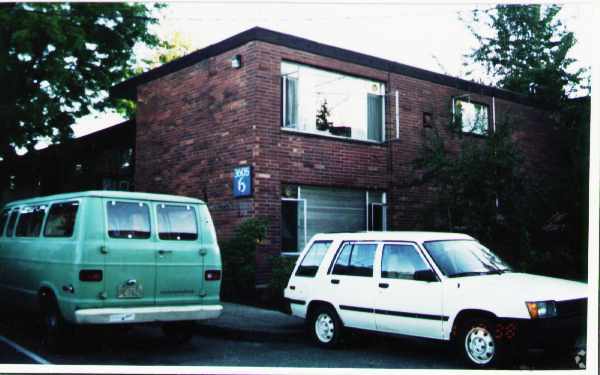 Building Photo - 423 NE Ravenna Blvd