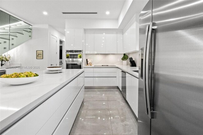 Foto del edificio - 325 SW 16th St