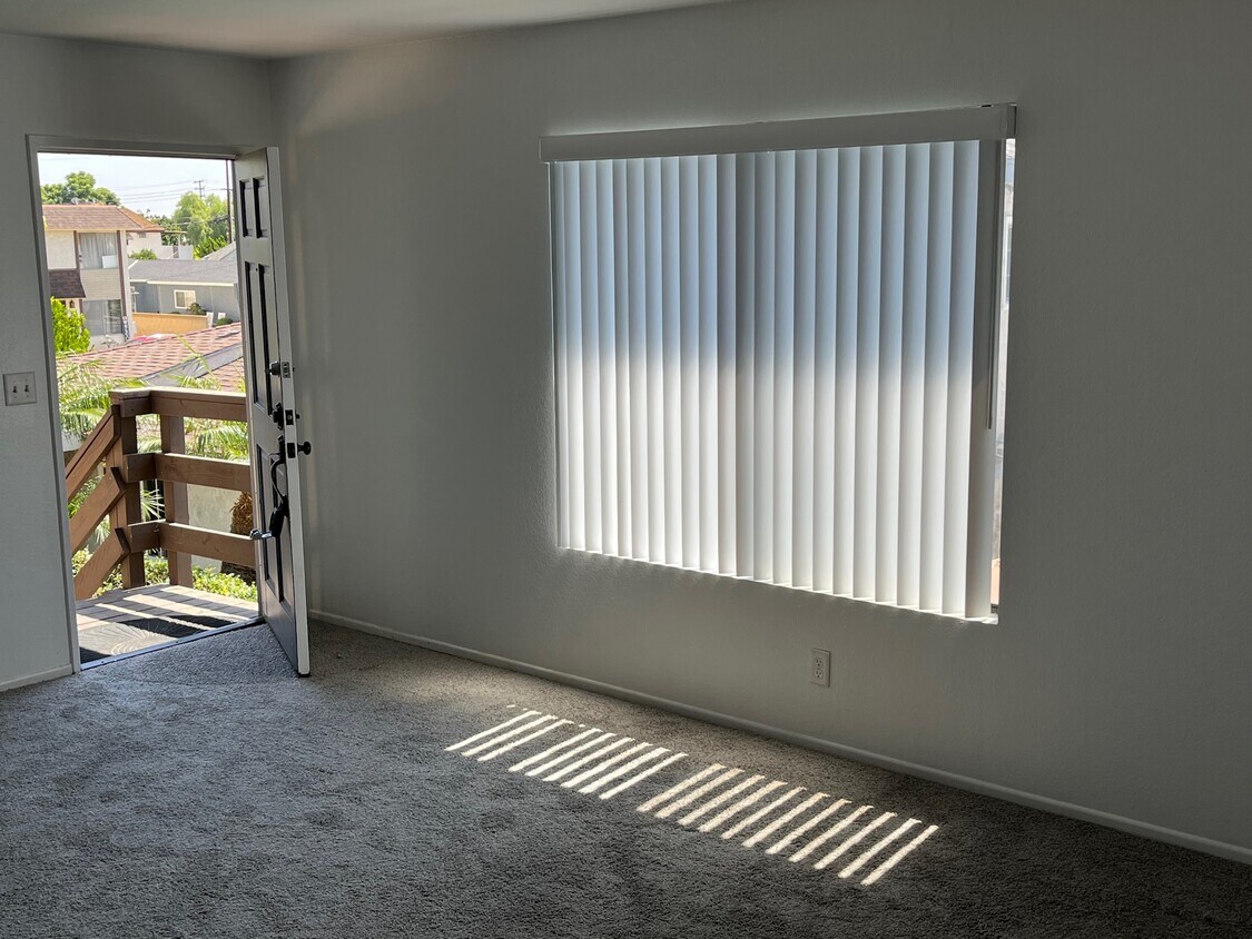 10777 Walnut St Unit 10777, Los Alamitos, CA 90720 Apartments in Los