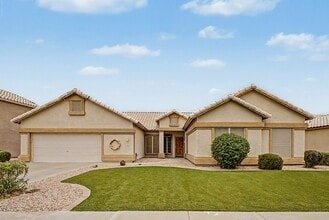 Building Photo - 691 S Sahuaro Dr