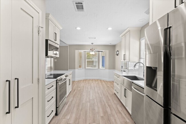 Foto del edificio - 27234 Wells Ln