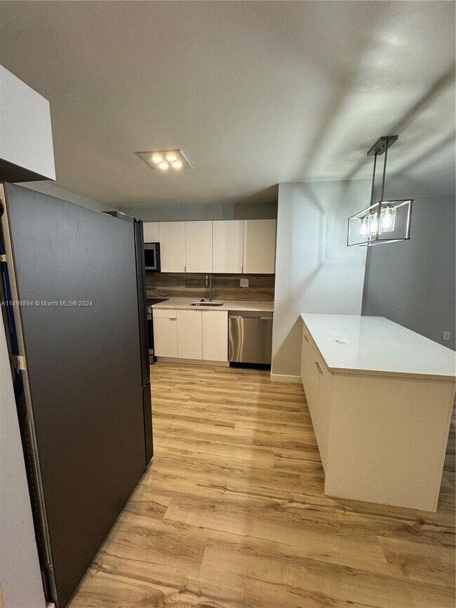 Foto del edificio - 5525 SW 41st St