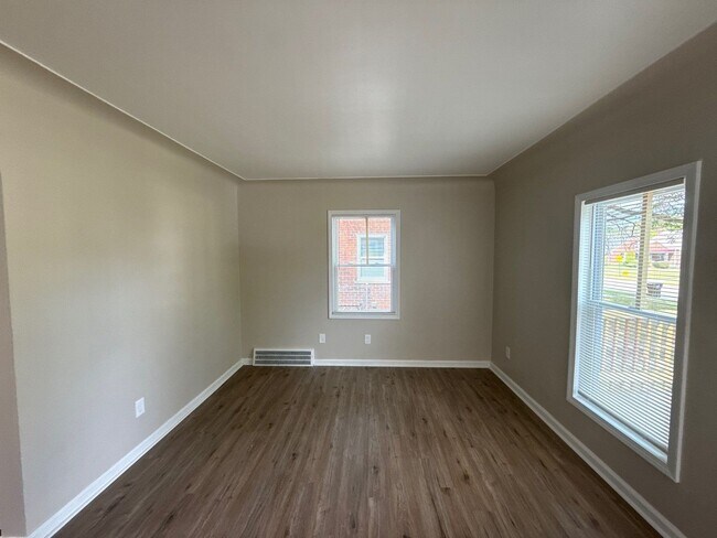 Foto del edificio - Fully Renovated 3-Bedroom Home – Move-In Ready for You!