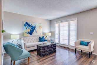 A4 1BR, 1BA - 585SF - Olive Tree
