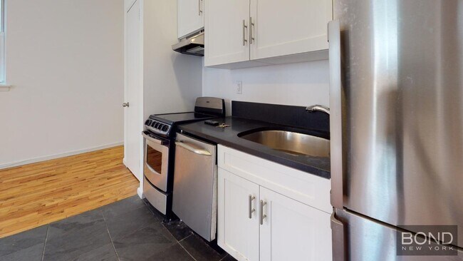 Foto del edificio - 342 E 87th St