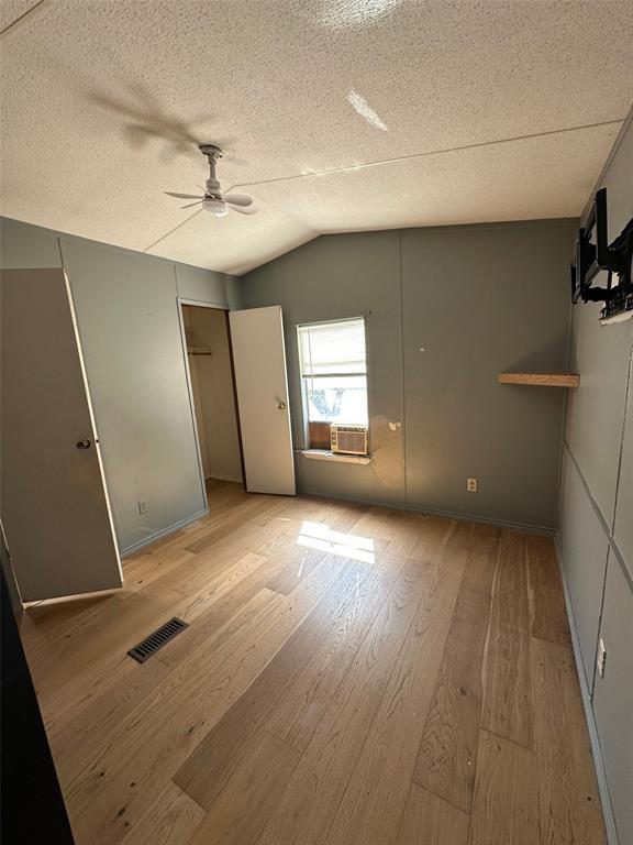 Foto del edificio - 156 Bullfrog Holler Rd