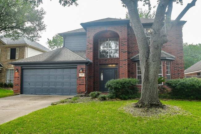 Building Photo - 215 Windrift Ct