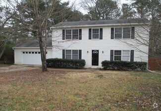 Building Photo - 4590 Sandy Plains Rd