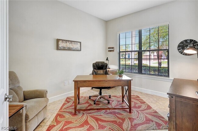 Foto del edificio - 10879 Rutherford Rd