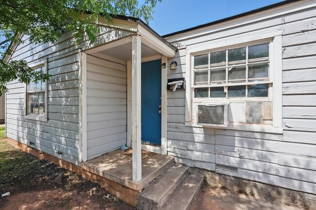 Building Photo - 1526 Green St