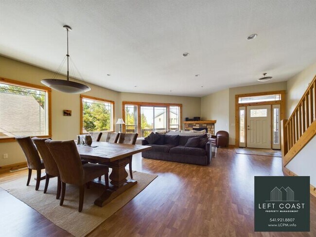 Foto del edificio - 798 SE 37th Ct