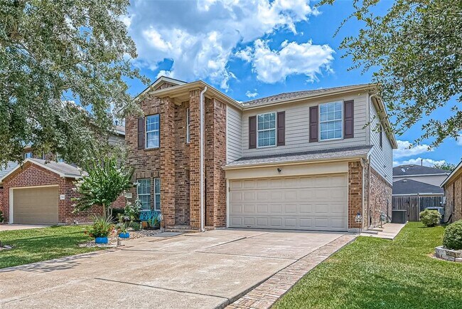 Building Photo - 9015 Grand Villa Ln
