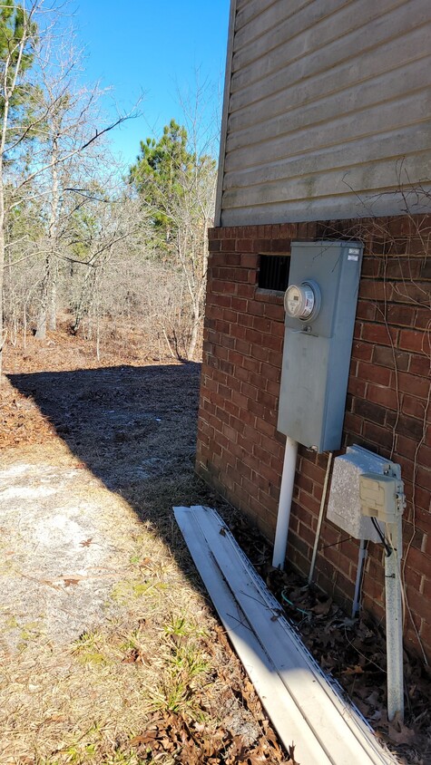 Building Photo - 684 Boy Scout Rd