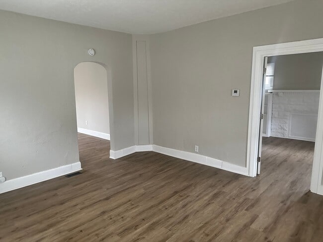 Building Photo - 1311 W 33rd St