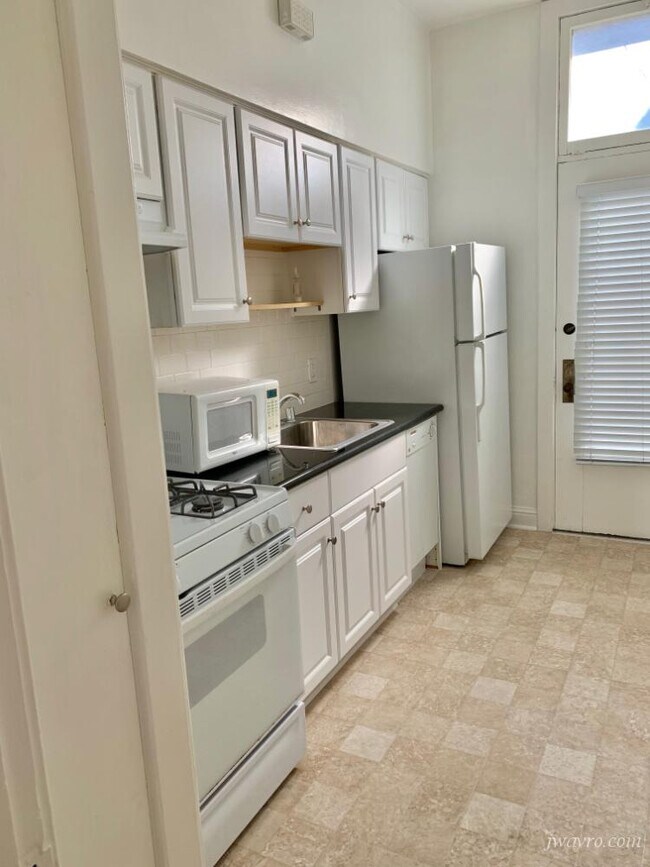 Foto del edificio - 1534 Taylor St