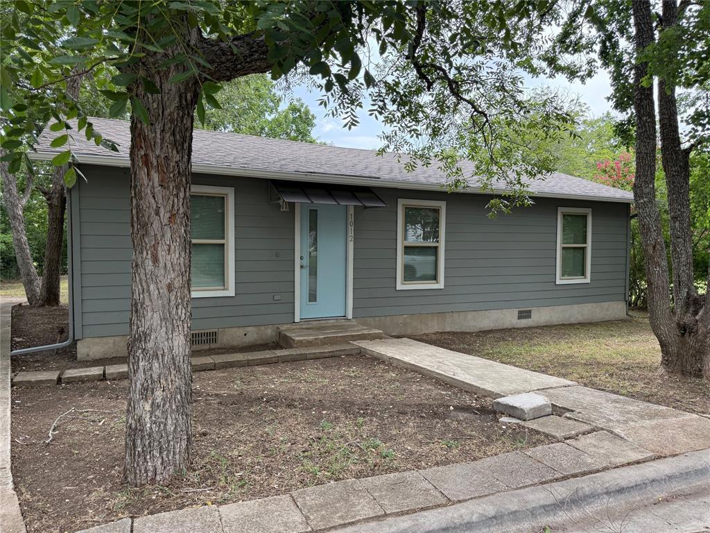 Primary Photo - 1012 Johnson St