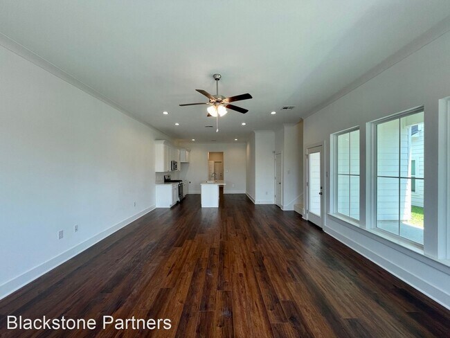 Foto del edificio - 3 br, 2.5 bath House - 9409 Dawson Bluff Blvd