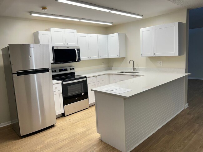 Foto del edificio - 2611 Antilles Dr