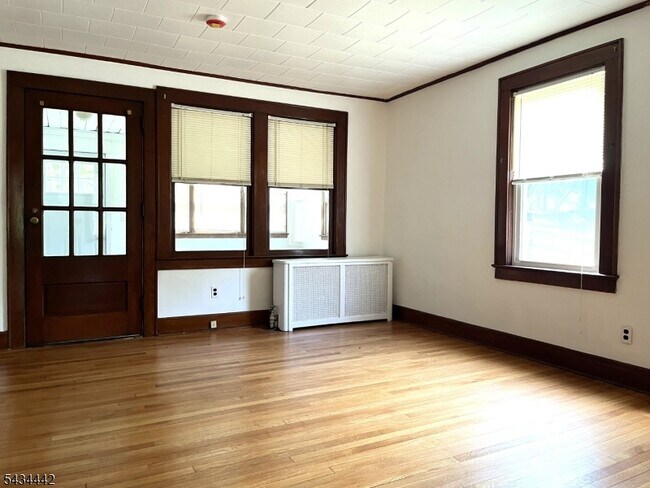 Building Photo - 1156 High Mountain Rd