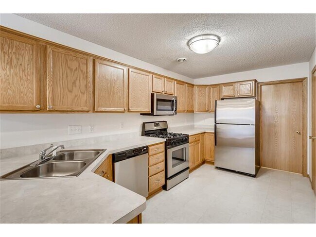 Building Photo - 1601 Patriot Ln