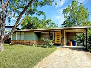 Building Photo - 2509 Givens Ave