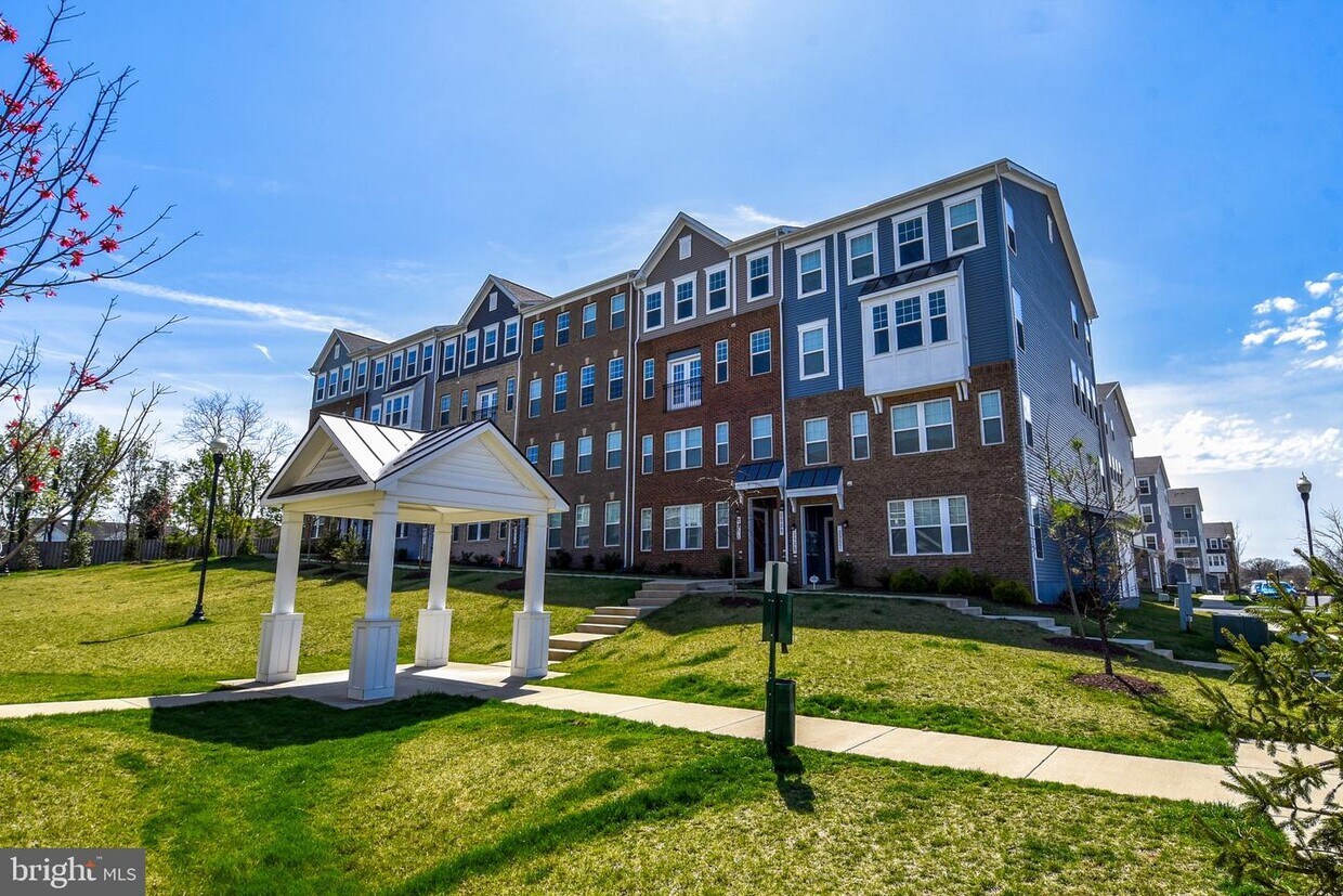 2929 Duvall Ridge Rd, Hyattsville, MD 20785 Townhome Rentals in