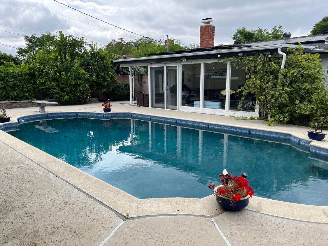 23744 Hartland St, West Hills, CA 91307 House for Rent in West Hills