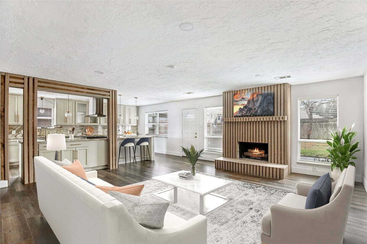 Foto principal - 3615 Acorn Springs Ln