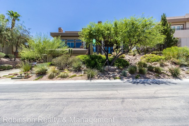Building Photo - 1675 Tangiers Dr
