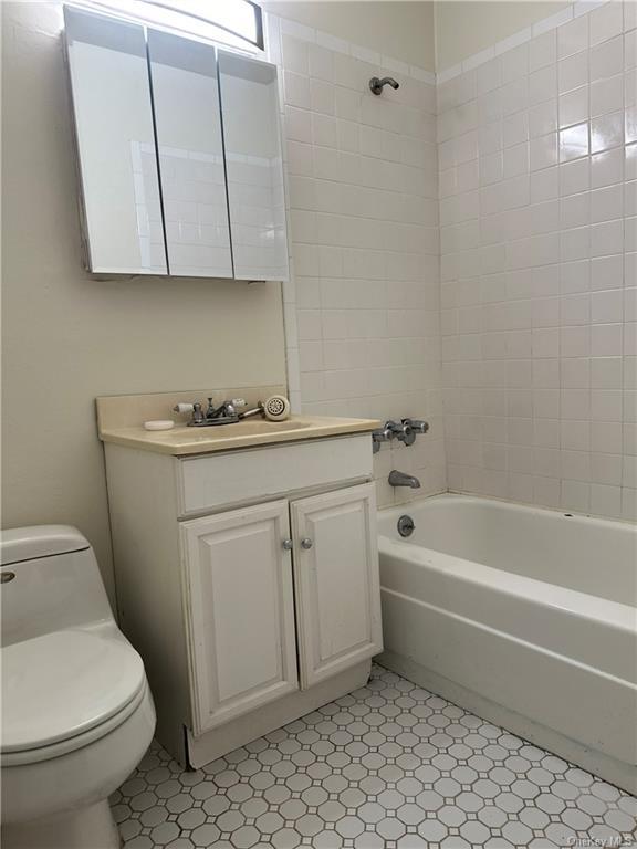 Foto del edificio - 414 Benedict Ave