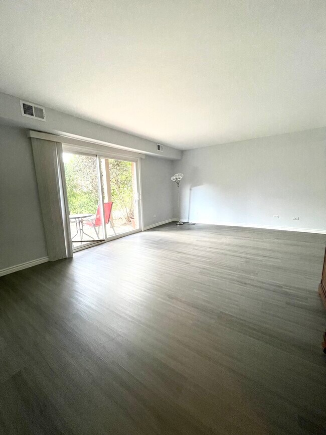 Building Photo - 4428 Beau Monde Dr