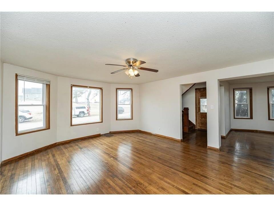 Primary Photo - 640 S Minnesota Ave