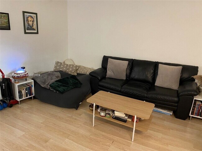 Building Photo - 3245 Virginia St