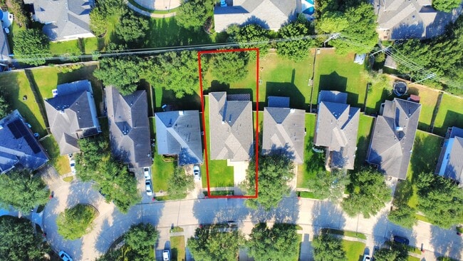 Building Photo - 16219 Field Haze Tr