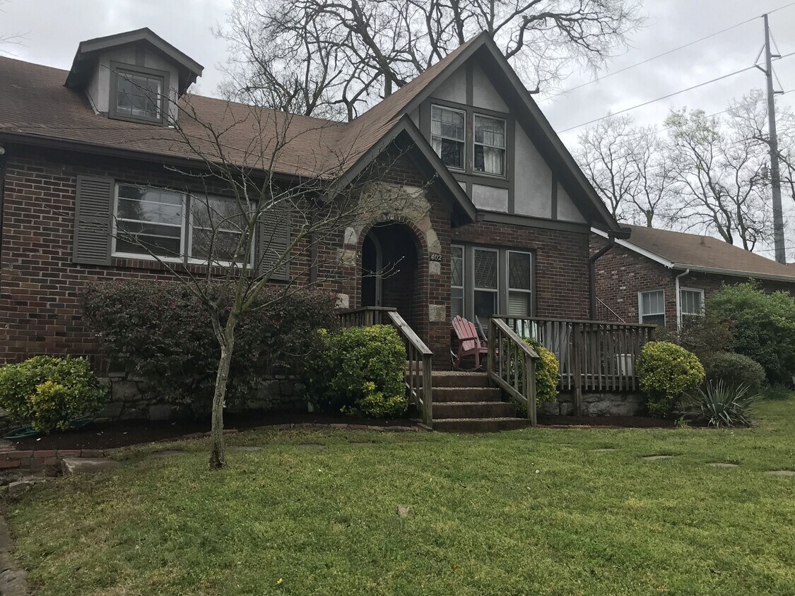 Foto principal - 402 Acklen Park Dr