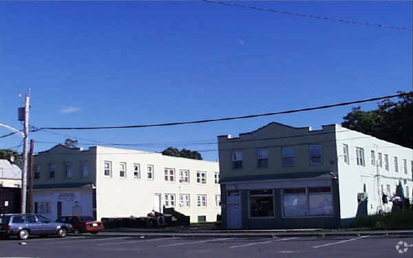 Building Photo - 192 Belmont Ave