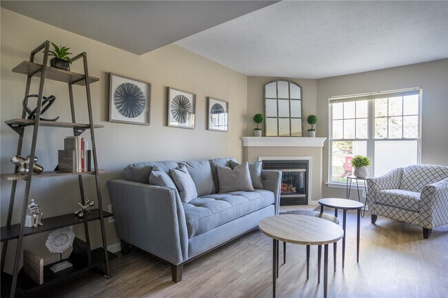 Foto del edificio - 769 Royal Sunset Dr