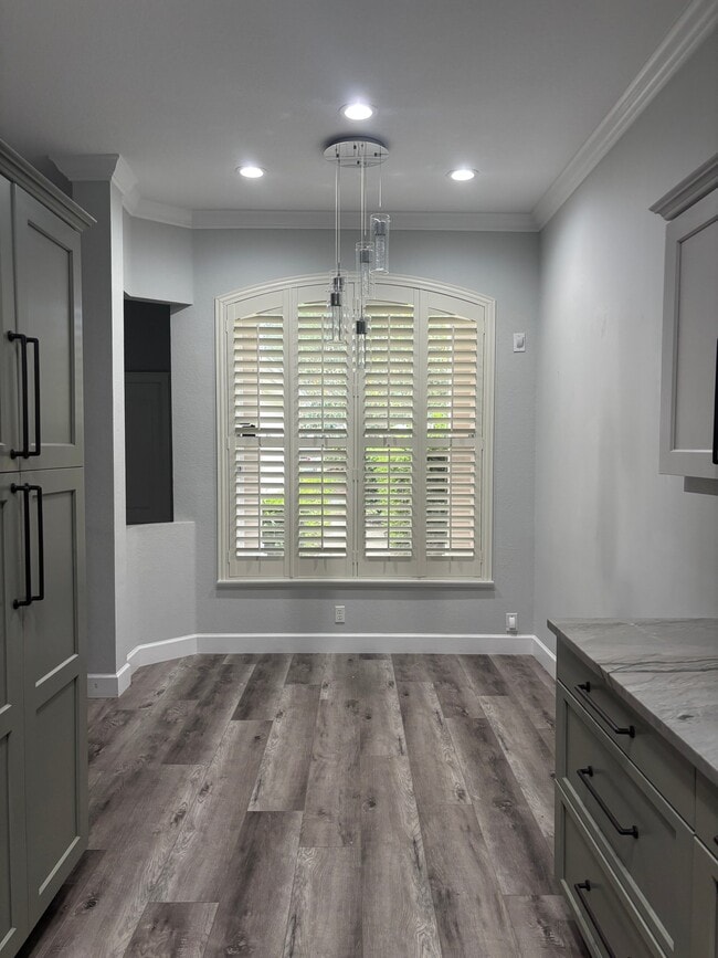 Foto del edificio - 1421 Carlow Cir