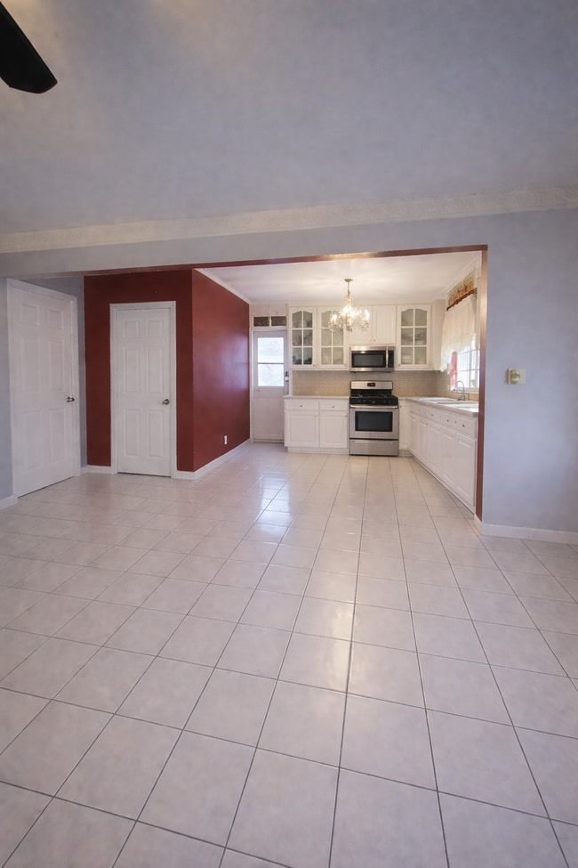 Building Photo - 4119 W 164th St