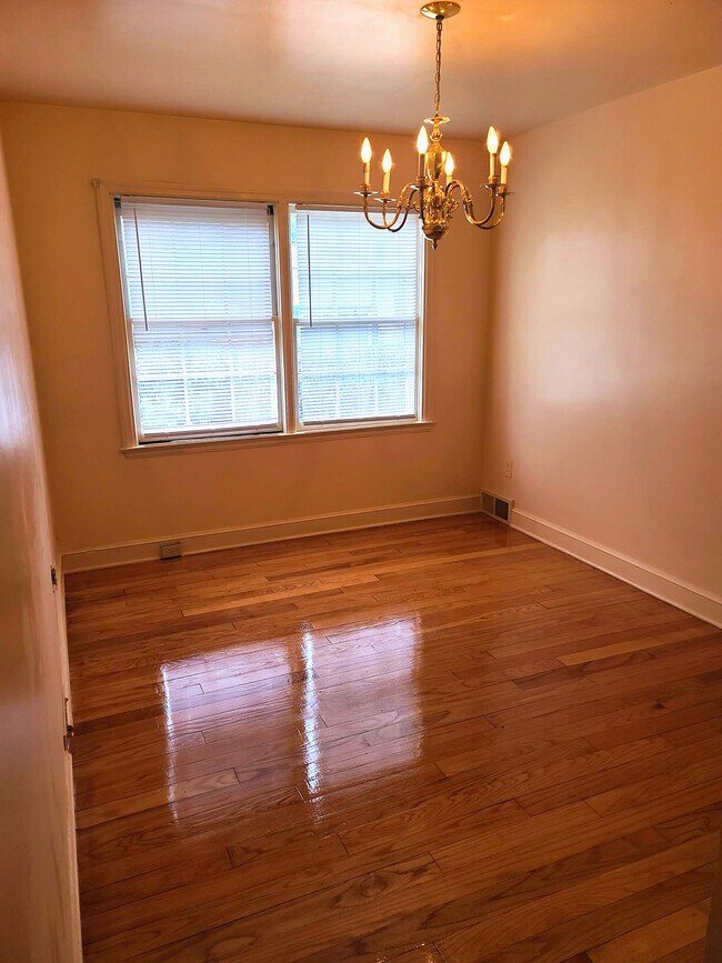 13323 Fountain Head Rd, Hagerstown, MD 21742 House Rental in