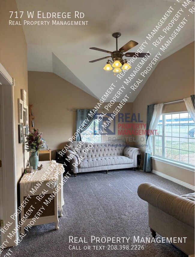 Foto del edificio - 717 W Eldredge Rd