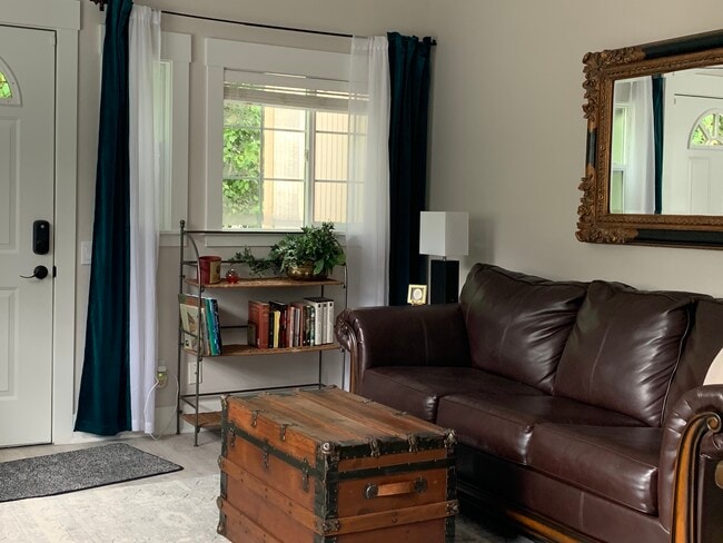 Living Room - 29926 21st Ave SW