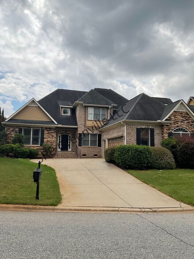 Primary Photo - Gorgeous home in Asheton Lakes Community w...