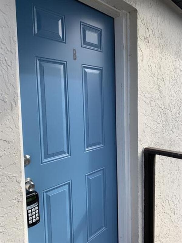 Foto del edificio - 4908 W Ingraham St