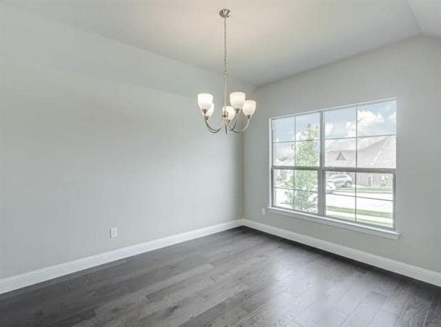 Building Photo - 566 La Grange Dr