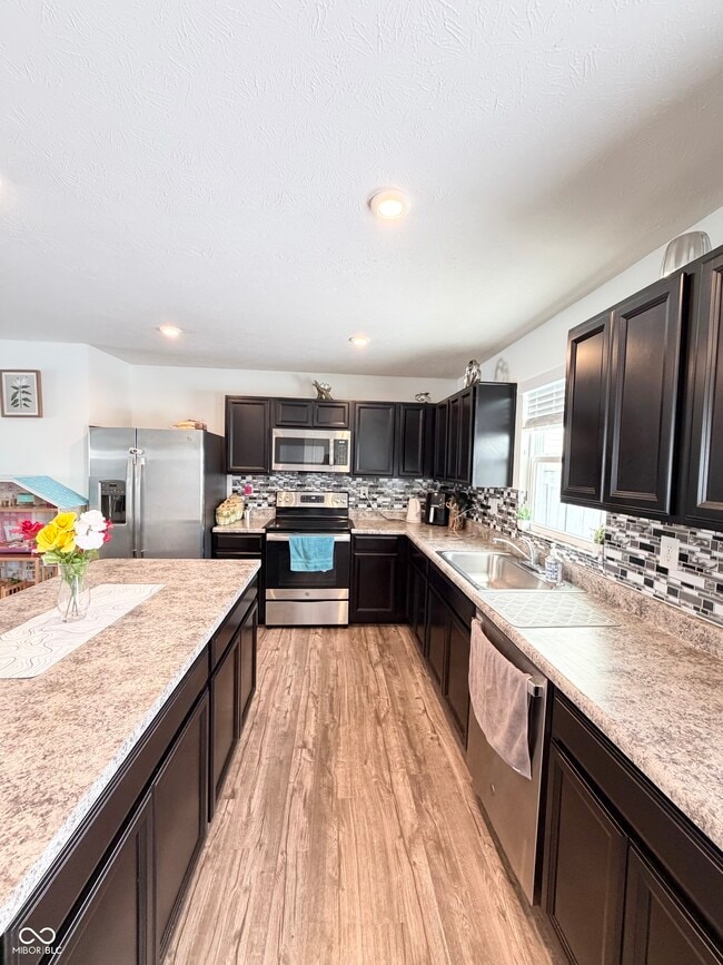 Building Photo - 343 Traditions Pass